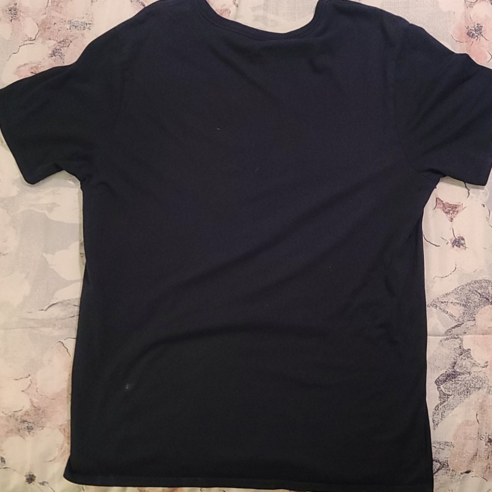 nike tshirt - Picture 2 of 3